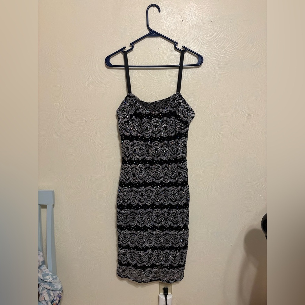 R&M Richards Black Lace Sequin Cocktail Dress Size 14 Made in USA